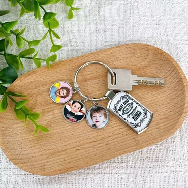 Personalized Photo Keychain With Chic Child Photo For The Best Dad