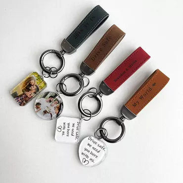 Personalized Leather Keychain With Chic Photo Cool Christmas Gift For Men