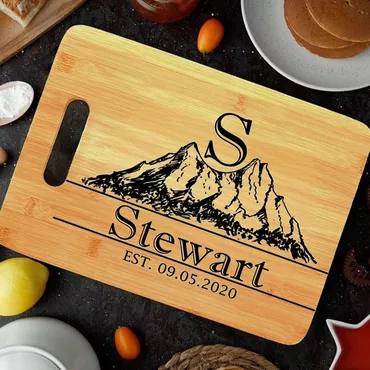 Personalized Name And Date Chic Charcuterie Board With Mountains Pattern Exquisite Gift For Him