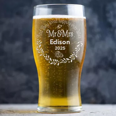 Personalized Name Beer Glass Chic With Ring Pattern Wonderful Gift For Couple