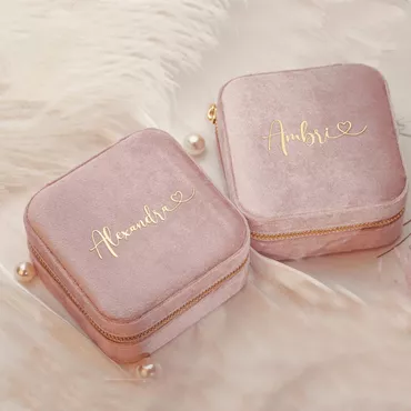 Personalized Velvet Jewelry Box Chic Customized Name Valentine's Day Gift For Wife